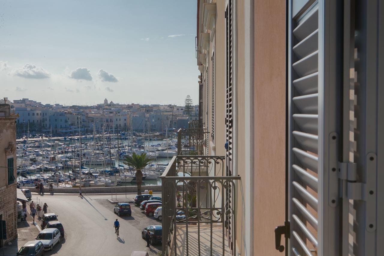 Albergo Lucy Trani Rum bild