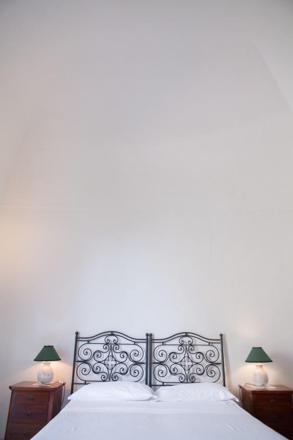 Albergo Lucy Trani Exteriör bild