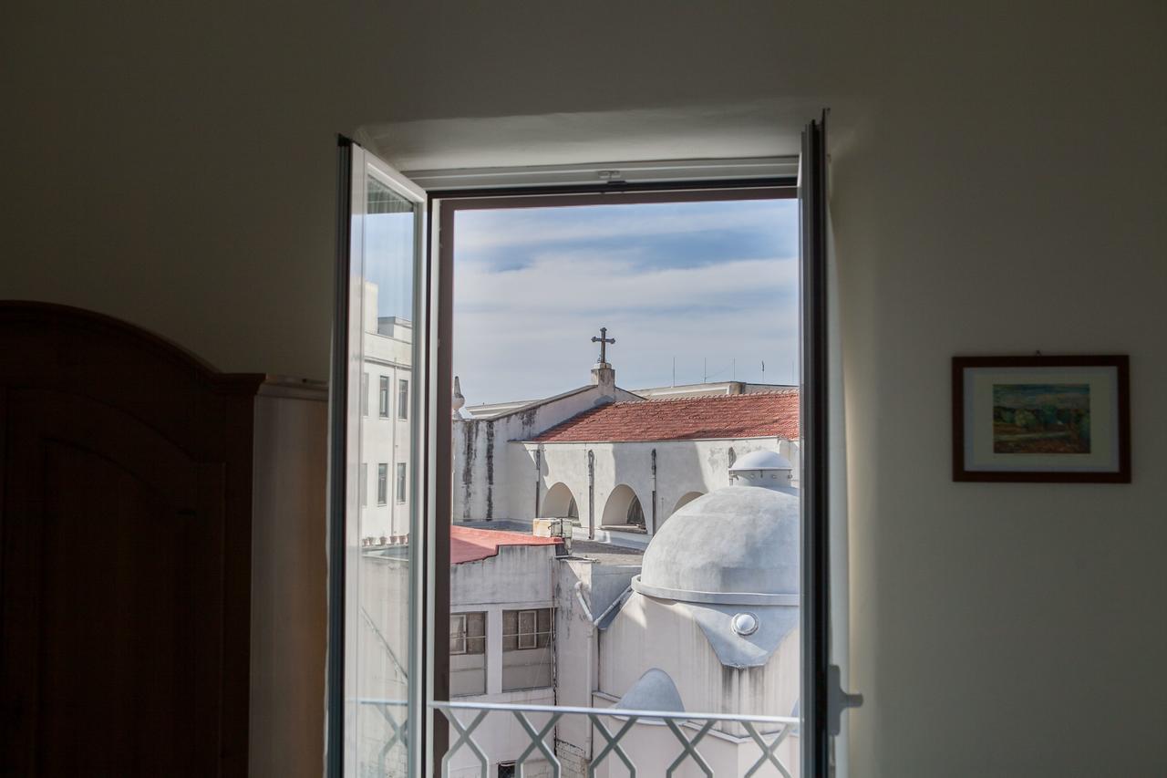 Albergo Lucy Trani Exteriör bild