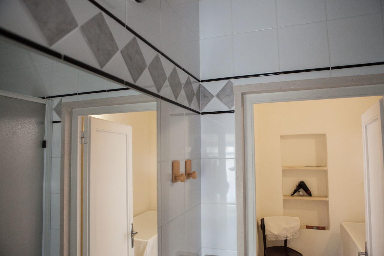 Albergo Lucy Trani Exteriör bild